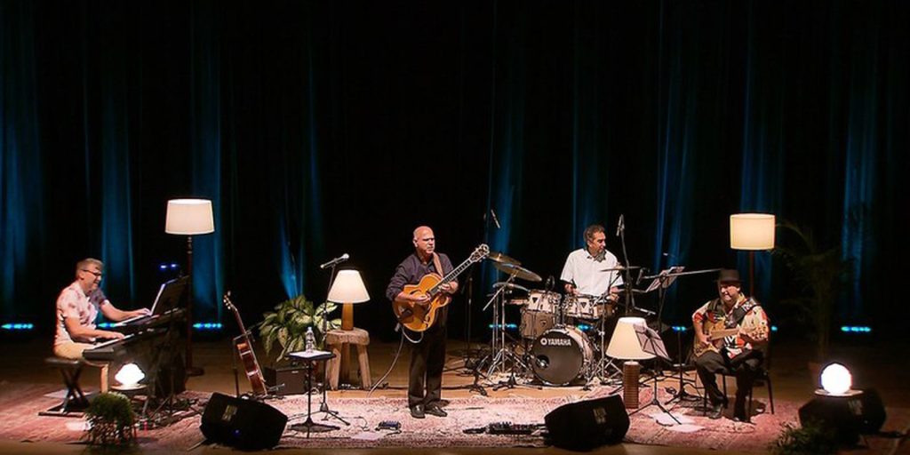Nelson Faria apresenta clássicos do cancioneiro nacional na TV Brasil